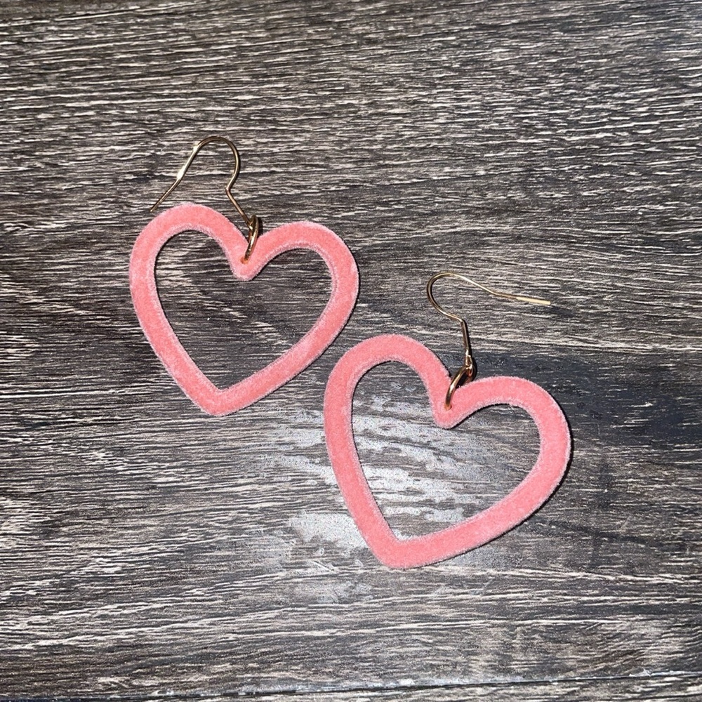 heart earrings